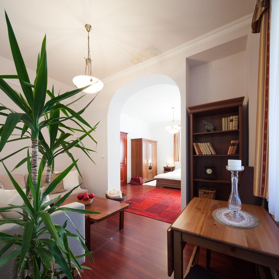 Villa Cecile Шопрон Екстер'єр фото